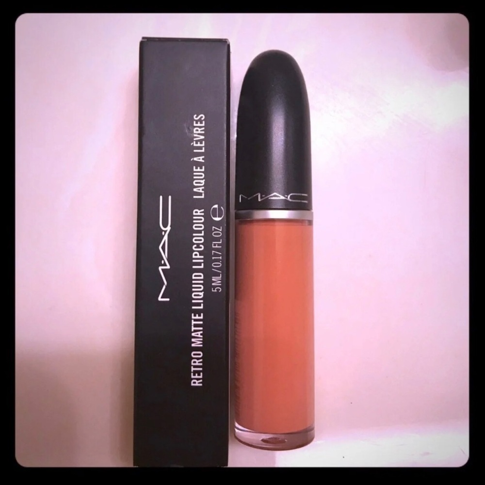 MAC Retro Matte Liquid Lipstick Back In Vogue